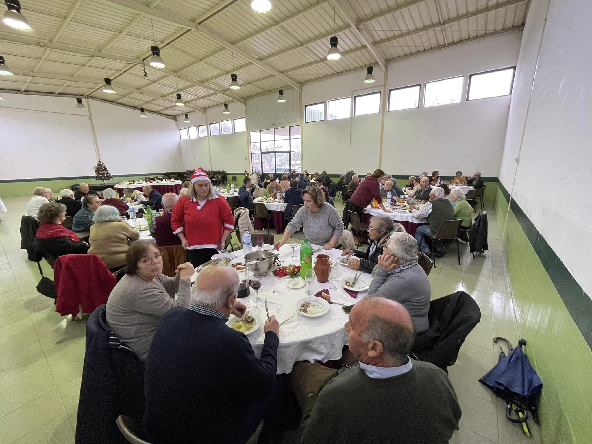 Como foi: Almoço de Natal para Reformados, Pensionistas e Idosos da Freguesia de Vila de Frades