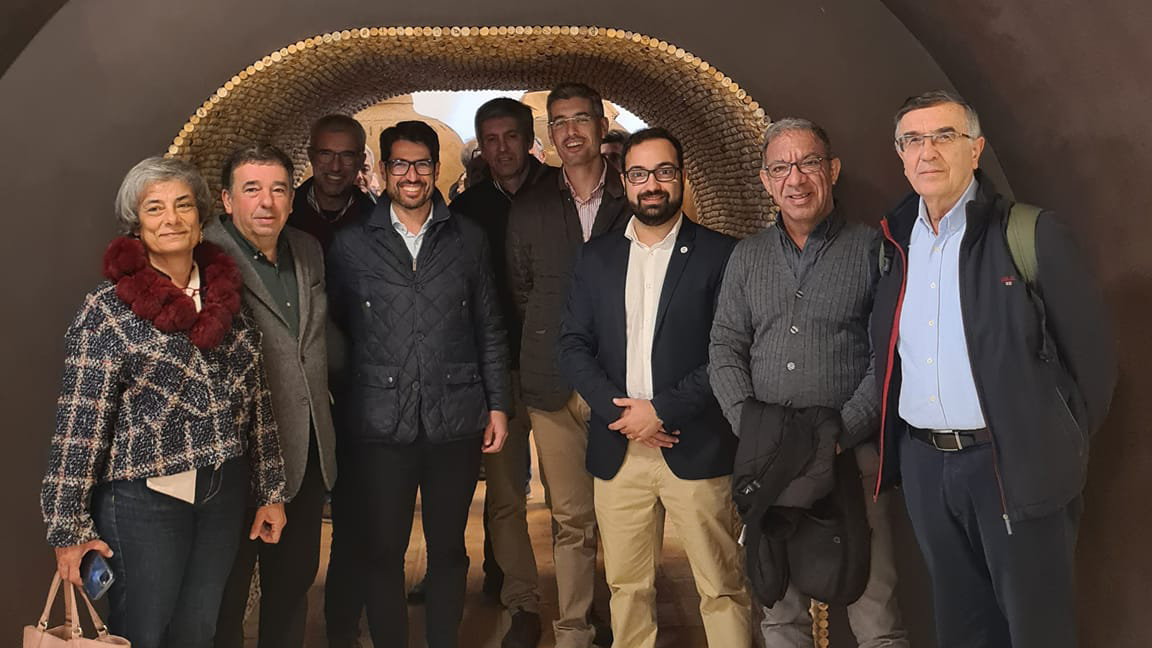 Rede das Freguesias Vinhateiras Apresenta-se em Vila de Frades