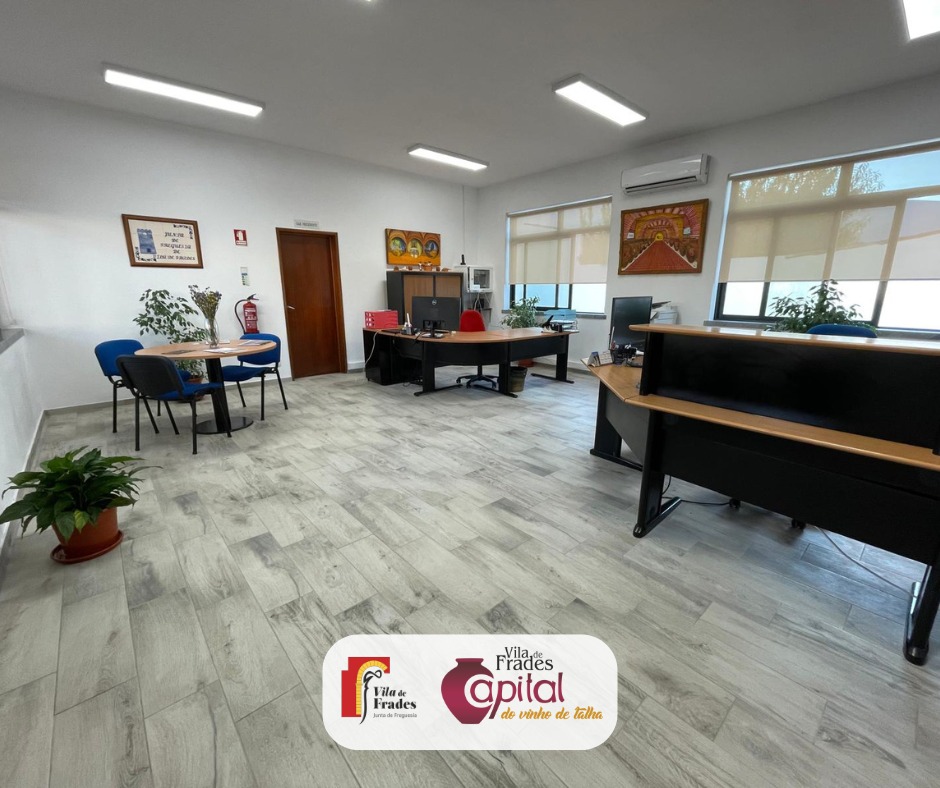 Junta de Freguesia de Vila de Frades com Espaço Renovado