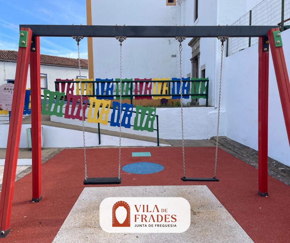 Manutenção do Parque Infantil Manutenção do Parque Infantil